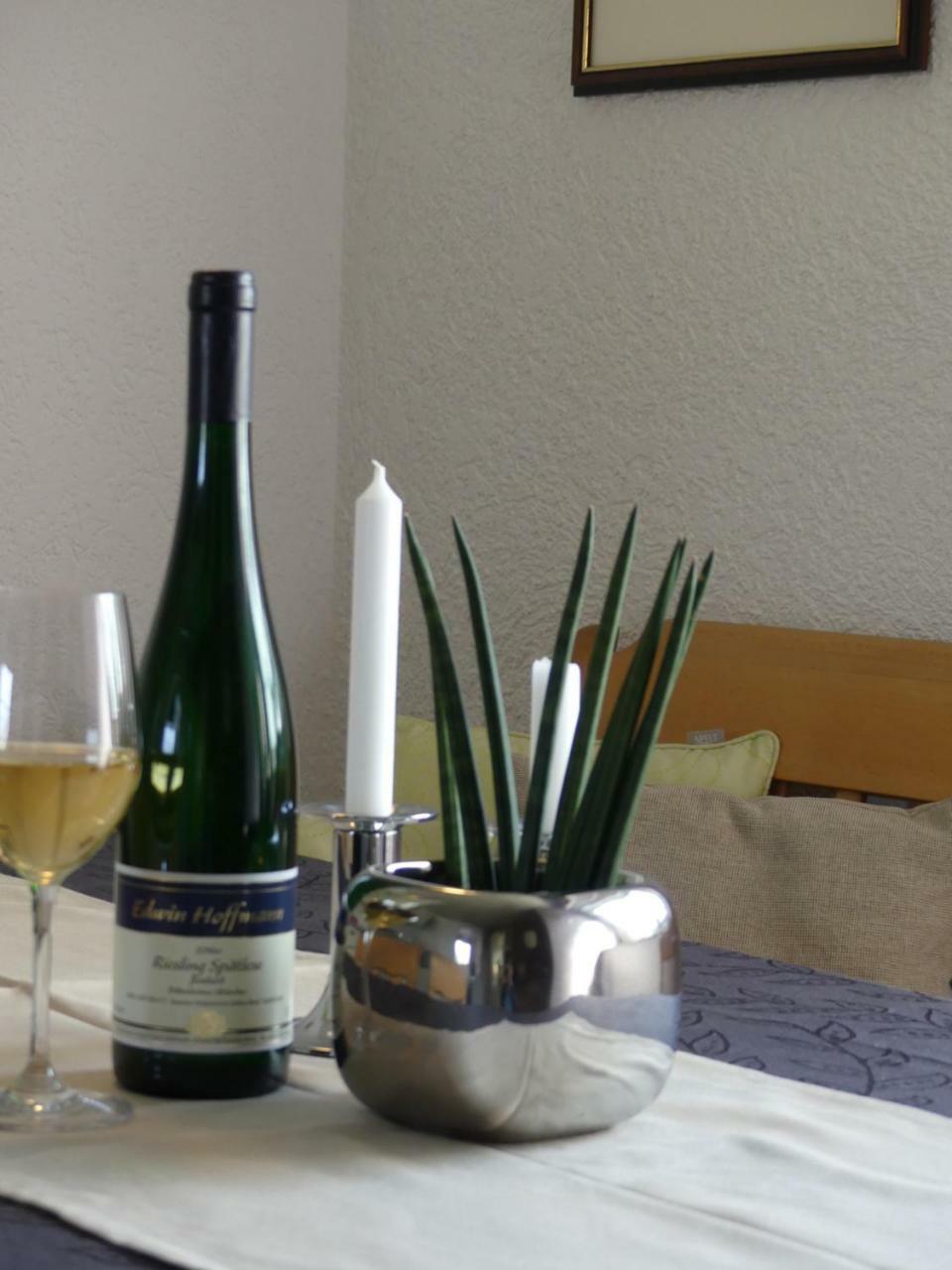 Weingut & Gaestehaus Edwin Hoffmann Trittenheim Εξωτερικό φωτογραφία